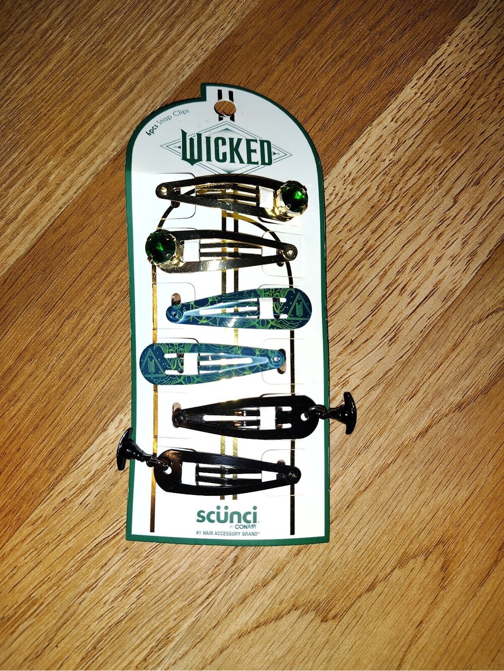 Scünci by Conair "Wicked" Movie Collaboration 6-Piece Snap Hair Clip Set